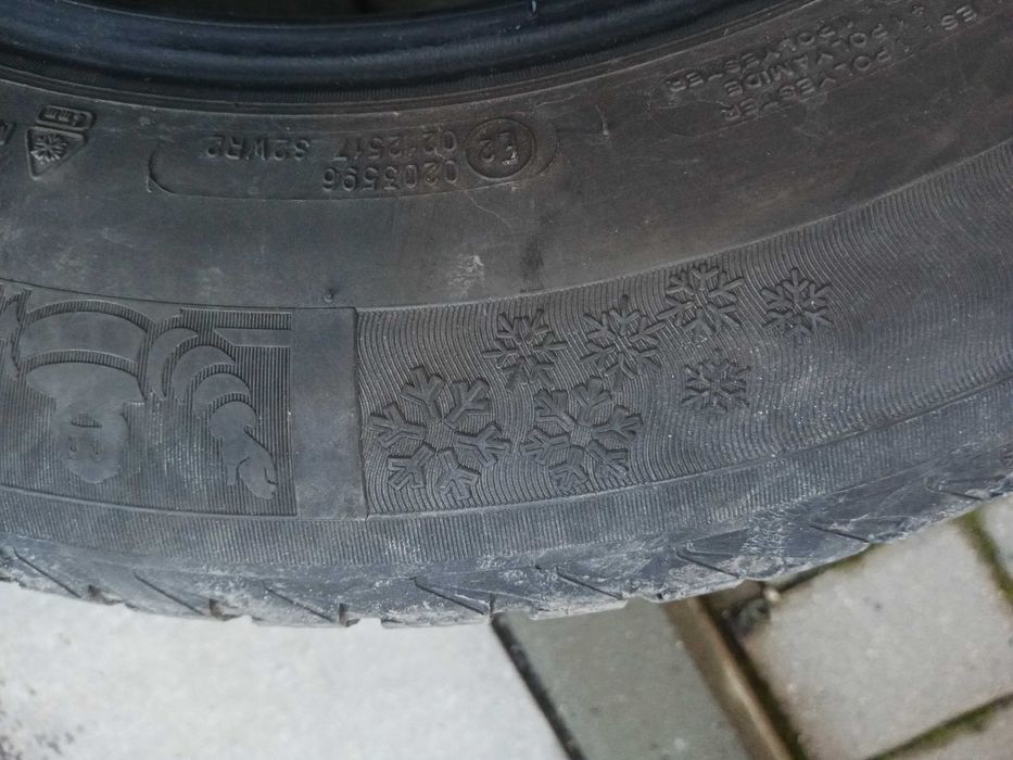 Sprzedam opony zimowe