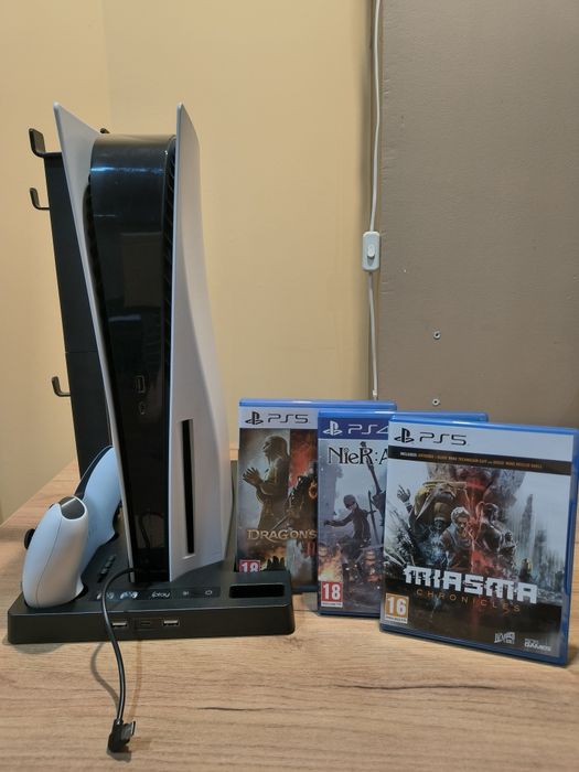 Konsola do gier Sony PlayStation 5 Fat z napędem + pad + podstawka