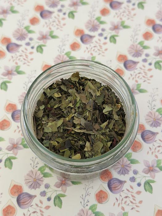 Herbatka Guayusa Pachamama Citrus w słoiczku