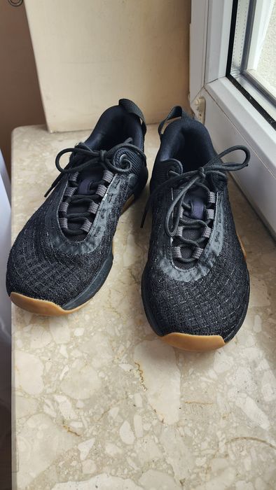 Buty treningowy UA Tribase Reign 5
