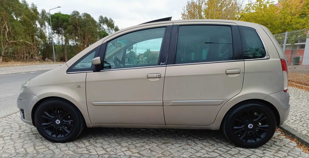 Lancia Musa 1.3 MultiJet 90 cv Automático