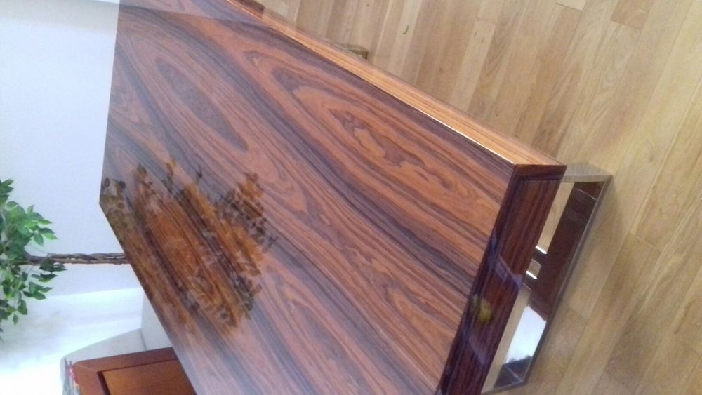 Mesa Jantar Extensível Pau Ferro Alto Brilho e Inox Polido