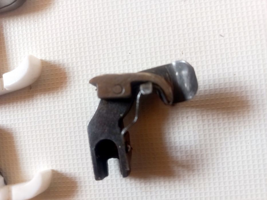 Лапки для швейных машин промышленных