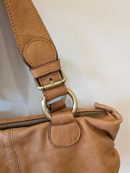 Skórzana torebka NUOVEDIVE Made in Italy – naturalna skóra – camel