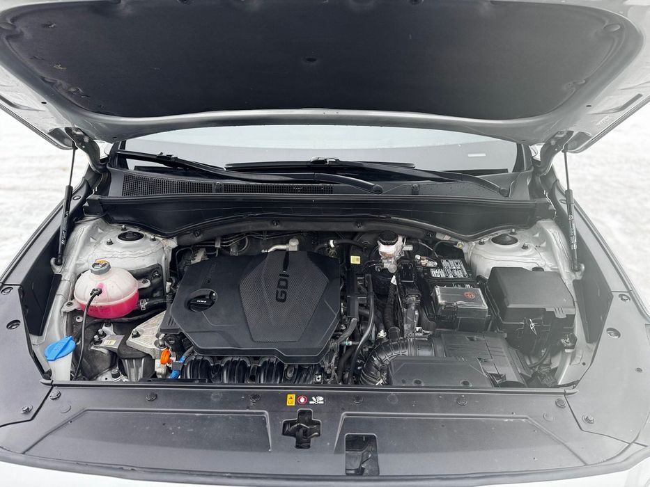 Продам авто Hyundai Santa Fe 2022 року