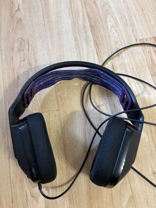 Sluchawki logitech g335