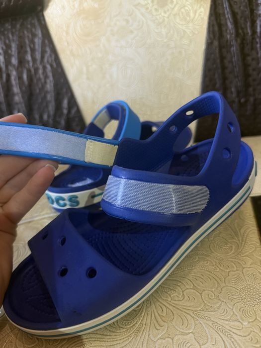 Продам дитячі крокси босоніжки оригінал Crocs J1 (сині) і С 13(бірюзові)