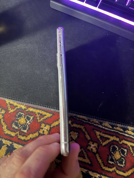 Iphone XS 79% baterii