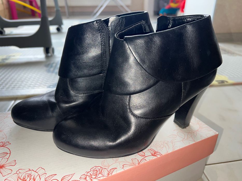 Шкіряні чоботи  Ecco