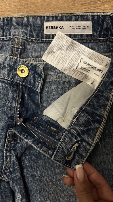 Нові джинси Bershka