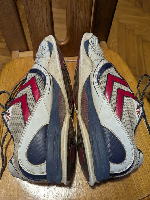 Кроссовки Hummel zones 43 размер