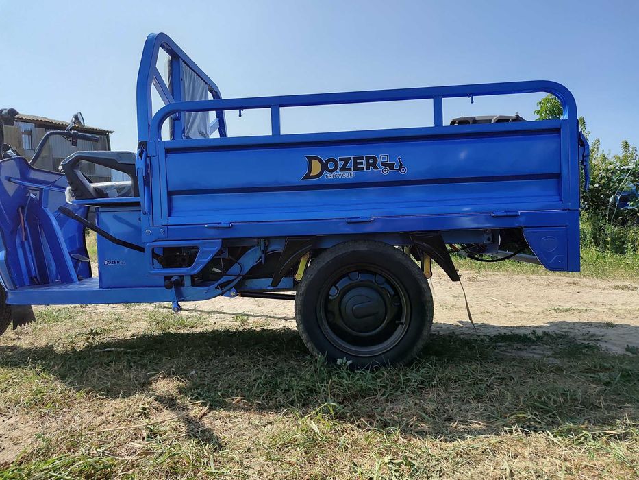 Трицикл аккумуляторный Dozer 1200E Индия Доставка бесплатная