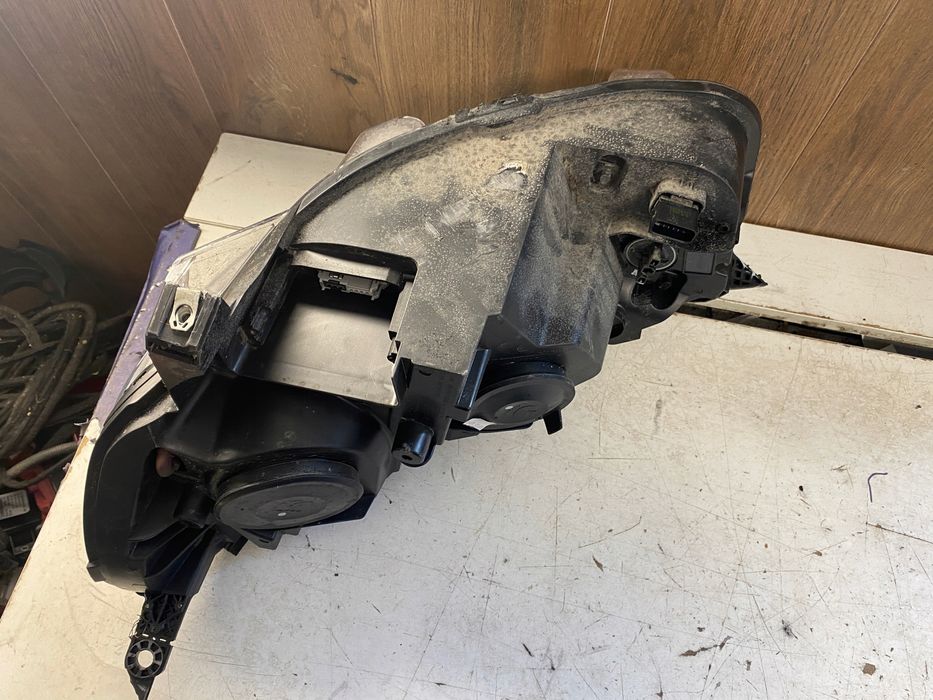 toyota proace ii lampa prawy przód xenon led