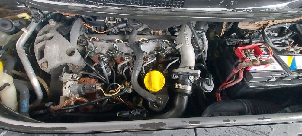 Renault Scenic 7 osobowy hak holowniczy