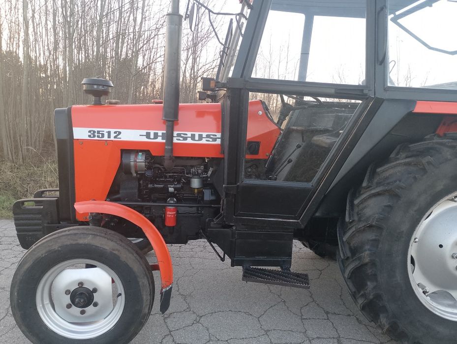 Ciągnik ursus 3512 kabina Agro na płaskiej podłodze MF 255/c360