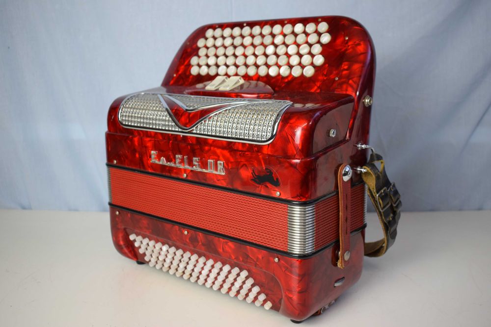 Excelsior Accordion, 2-Voice, No. 2164737970525442122