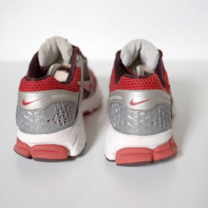 Кросівки Nike Zoom Vomero 5 оригінал 38.5 розмір стан дуже гарний