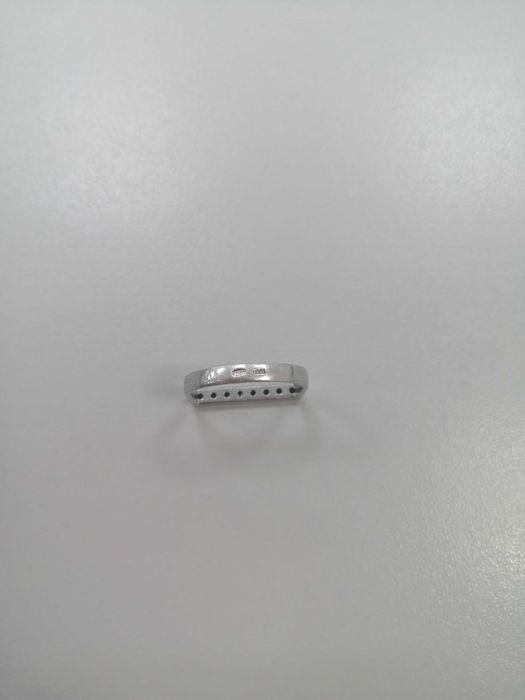 Срібна каблучка 925 проби з смарагдами