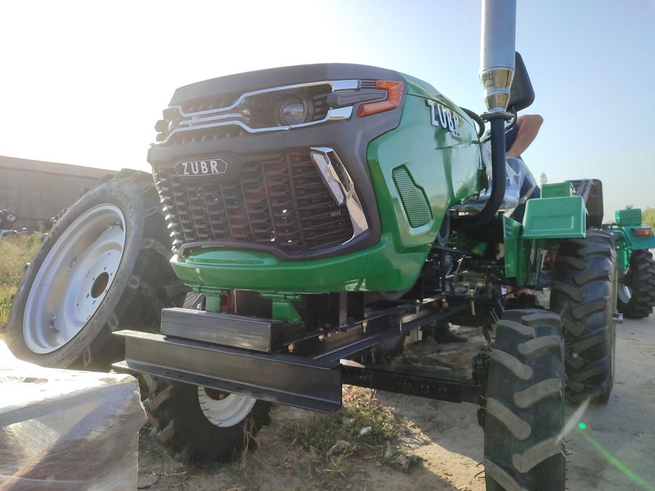 Трактор Зубр Т 250 + фреза и плуг Доставка бесплатная к дому