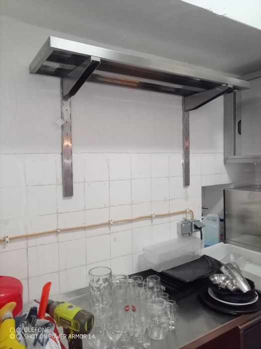 Recheio de bar. Muita coisa tudo em bom estado