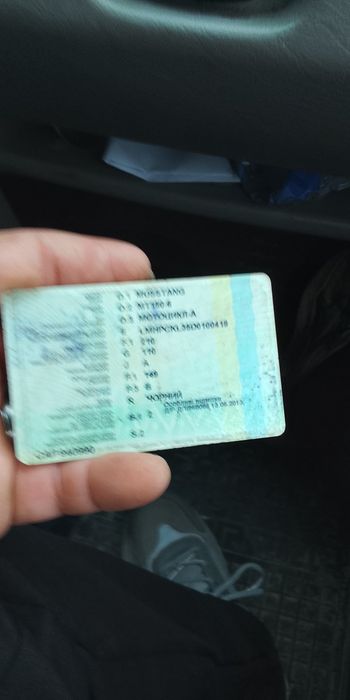 Продаю мотоцик із правами