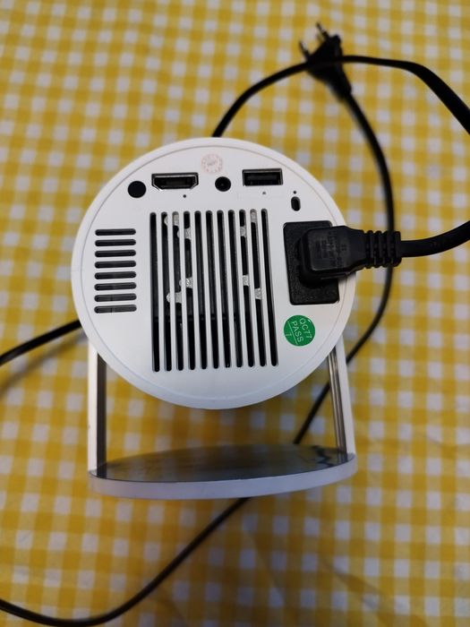 Projektor HDMI uszkodzony