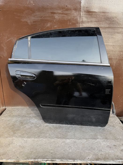 Дверь Ниссан альтима nissan altima год 2005