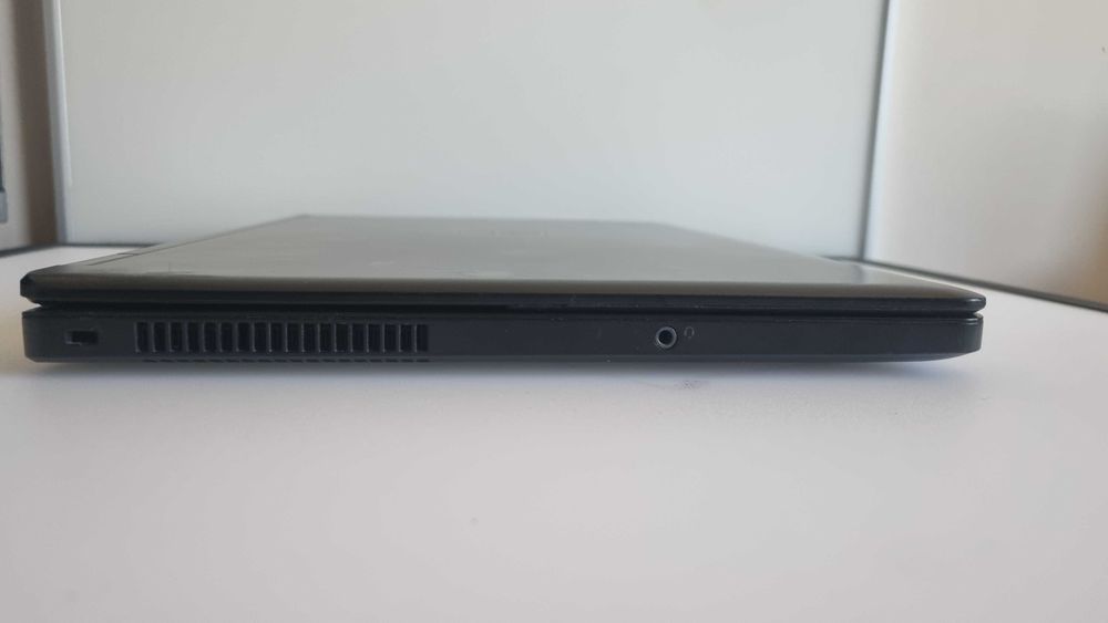 Dell Latitude E5550 / i5 / 8GB-RAM / SSD-256GB