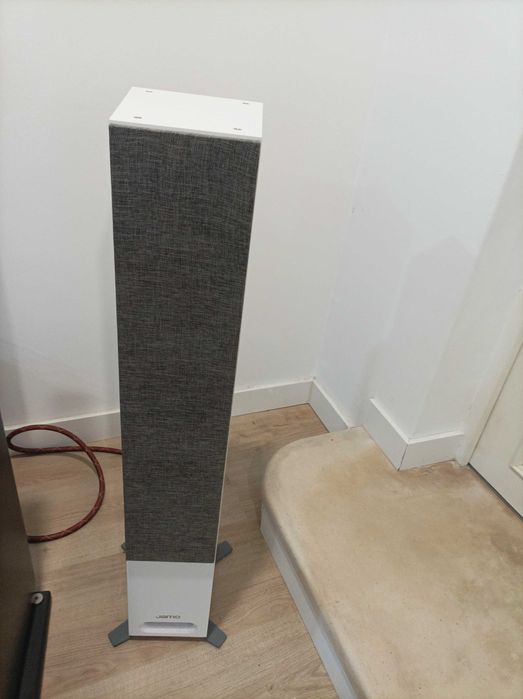 Conjunto de colunas frontais, traseiras e central JAMO 809.