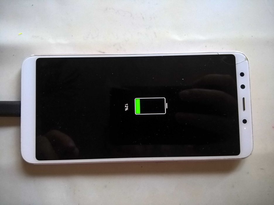 Xiaomi Mi 6X, повільно заряджається