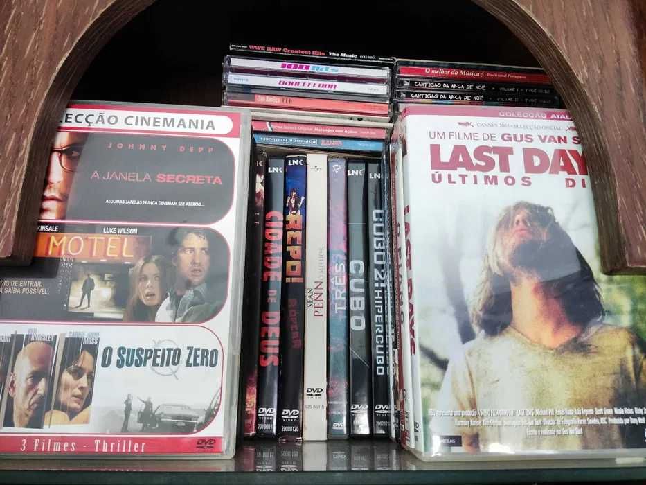 Conjuntos Filmes em DVD e em VHS (Motivo: Desocupar)