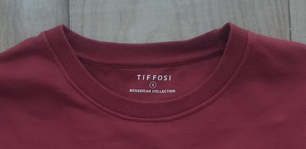 Sweat vermelha, da Tiffosi, tamanho S