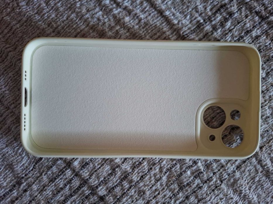 Capas de silicone para iPhone 13/14 (6,1") Novas