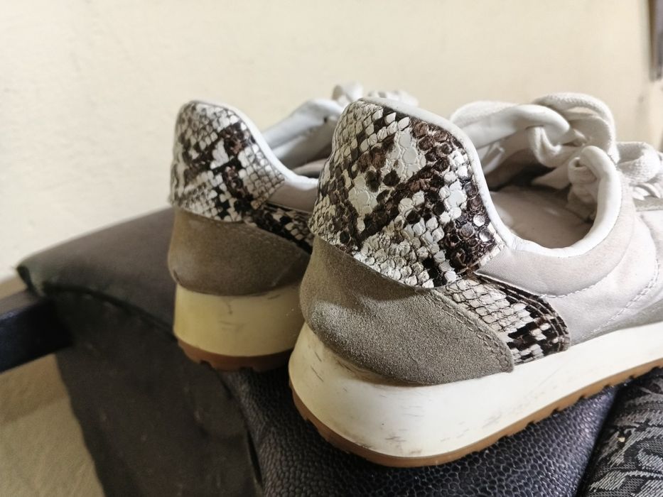 Кросовки женские Zara 40 р