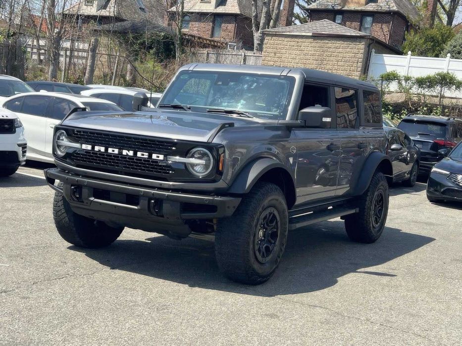 Ford Bronco      2022