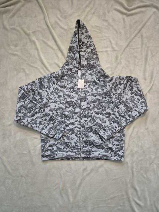 Bluza z Kapturem Mertra