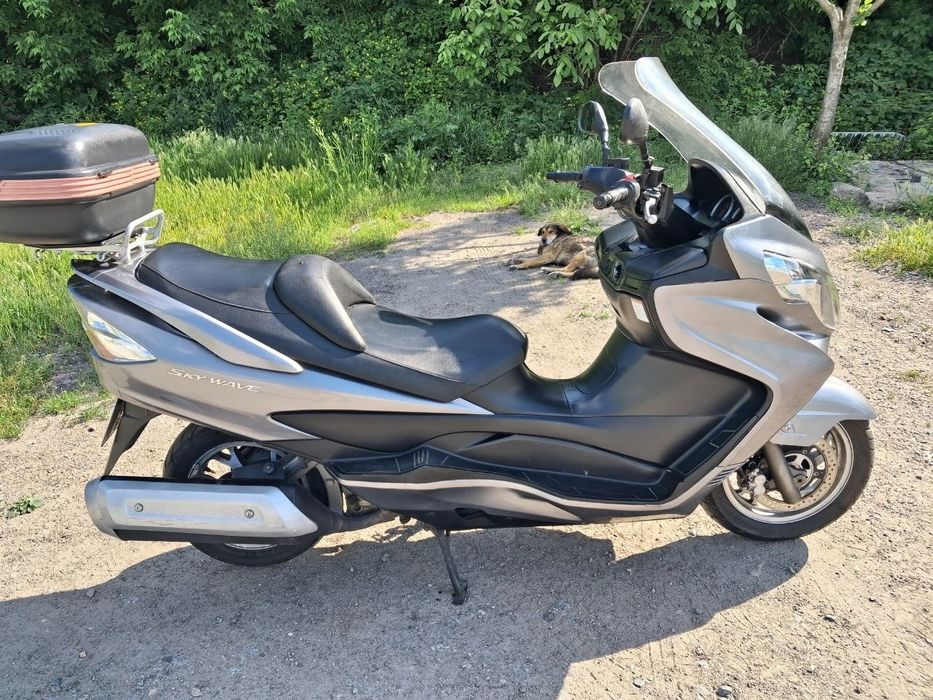 Максі-скутер Suzuki Skywave 250 2008