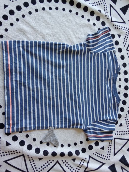 Koszulka T-shirt w paski z rekinem 4-5 lat 104-110 Matalan