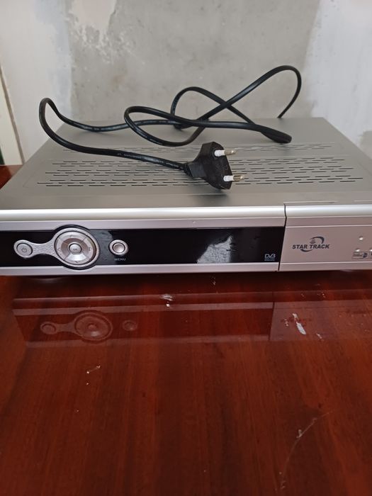 Продам тюнер и прочее