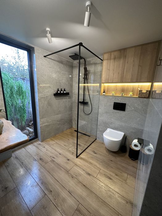 Оренда будинку з чаном та басейном