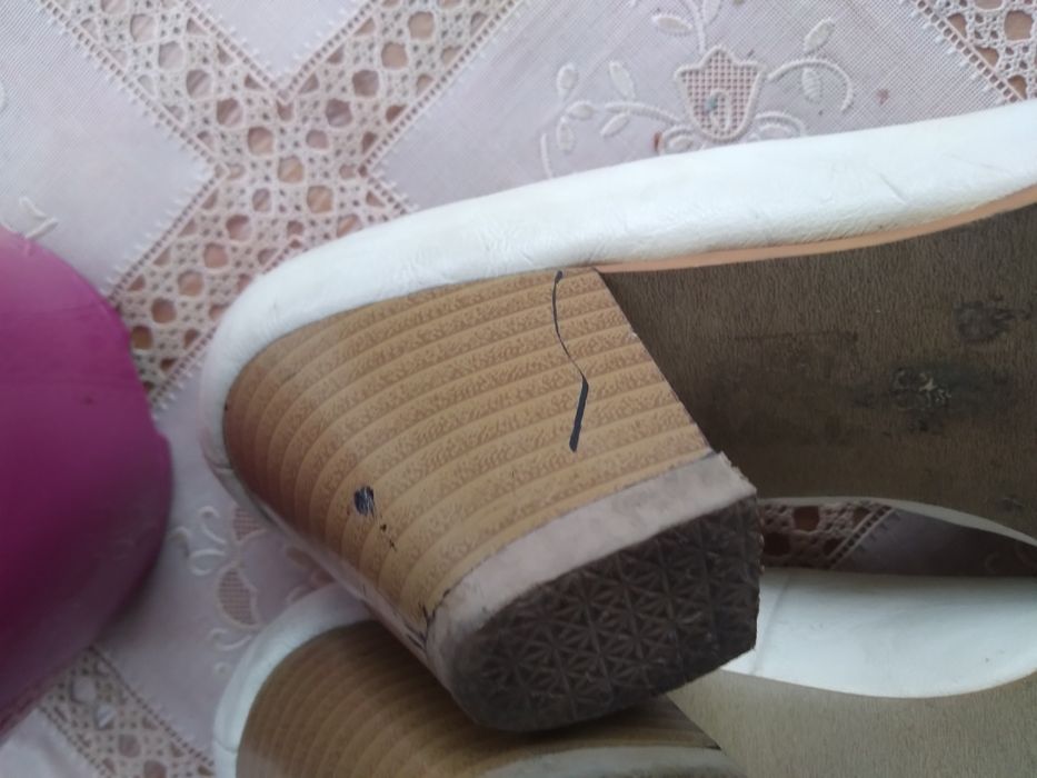 Buty śmietankowe