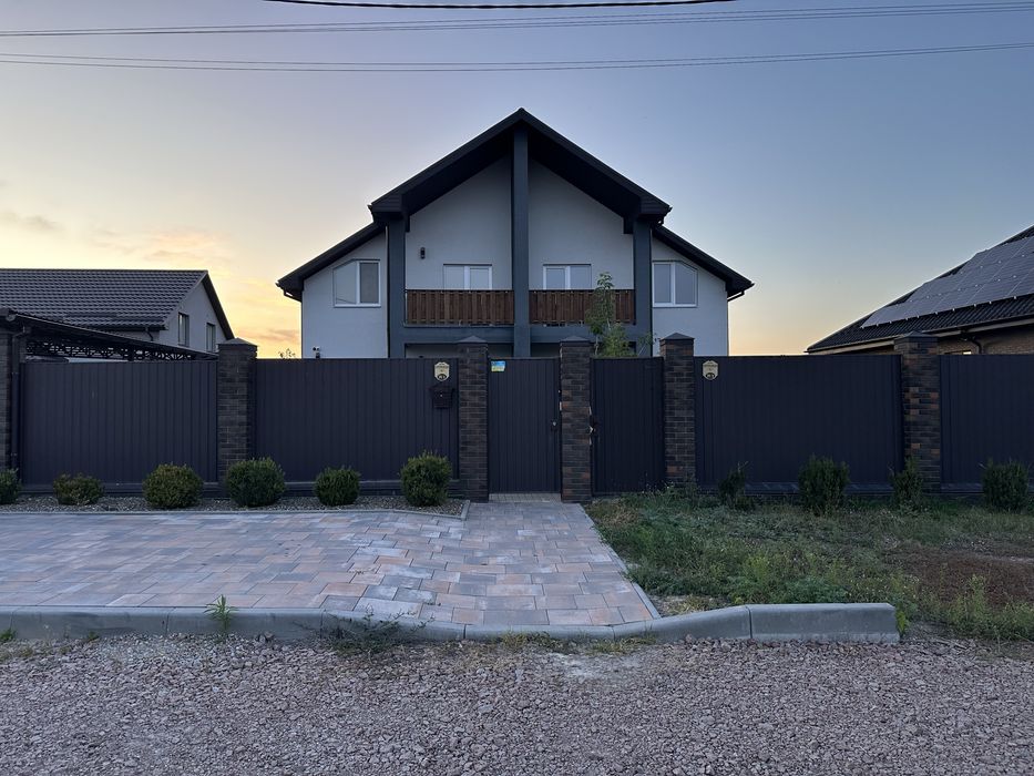 Продам дуплекс Козацький