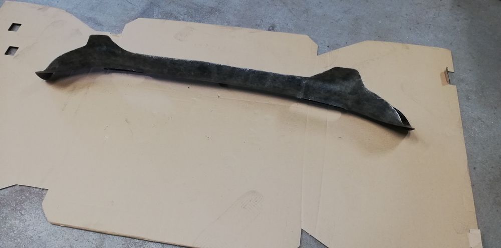 Fiat 126p spojler pod przedni zderzak do wersji P4 lub chrom