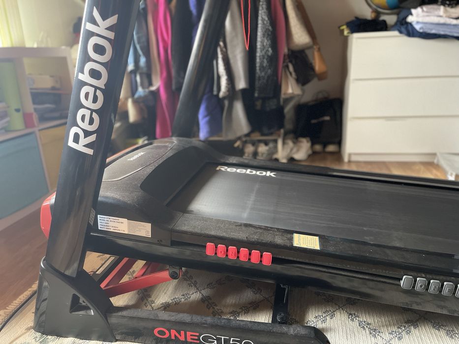 Paasadeira Reebok GT 50