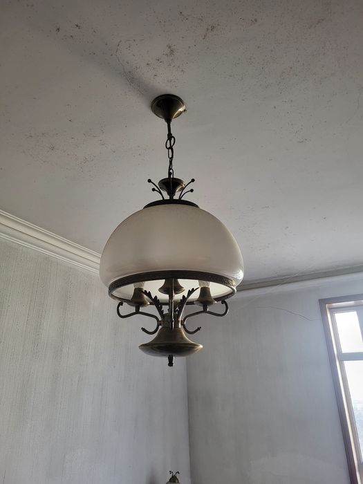 Candeeiros quarto sala e parede