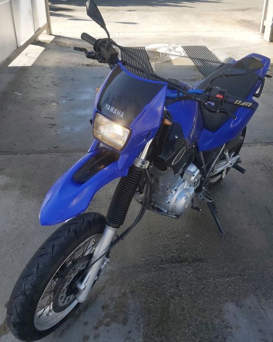 YAMAHA XT 600E ANO 2002.