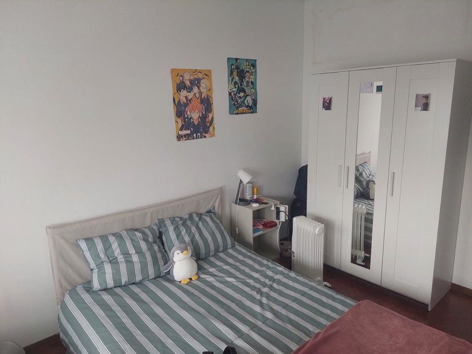 Quarto a 5 min a pé da UA (entrada imediata)