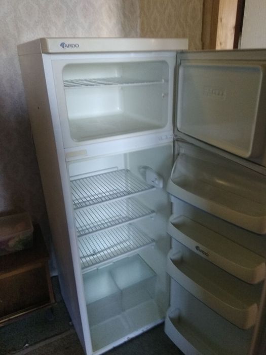 Продам холодильник Ардо