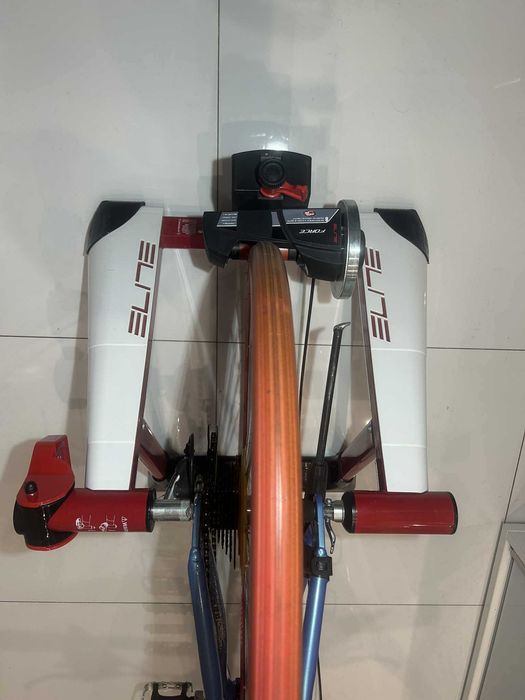 Trenażer elite force 8 + opona + dętka