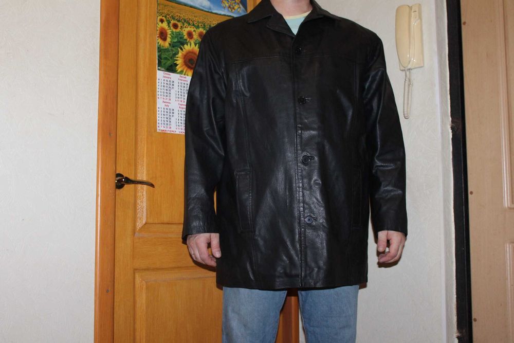 Мужская кожаная куртка Debenhams . Размер XL.52-54.